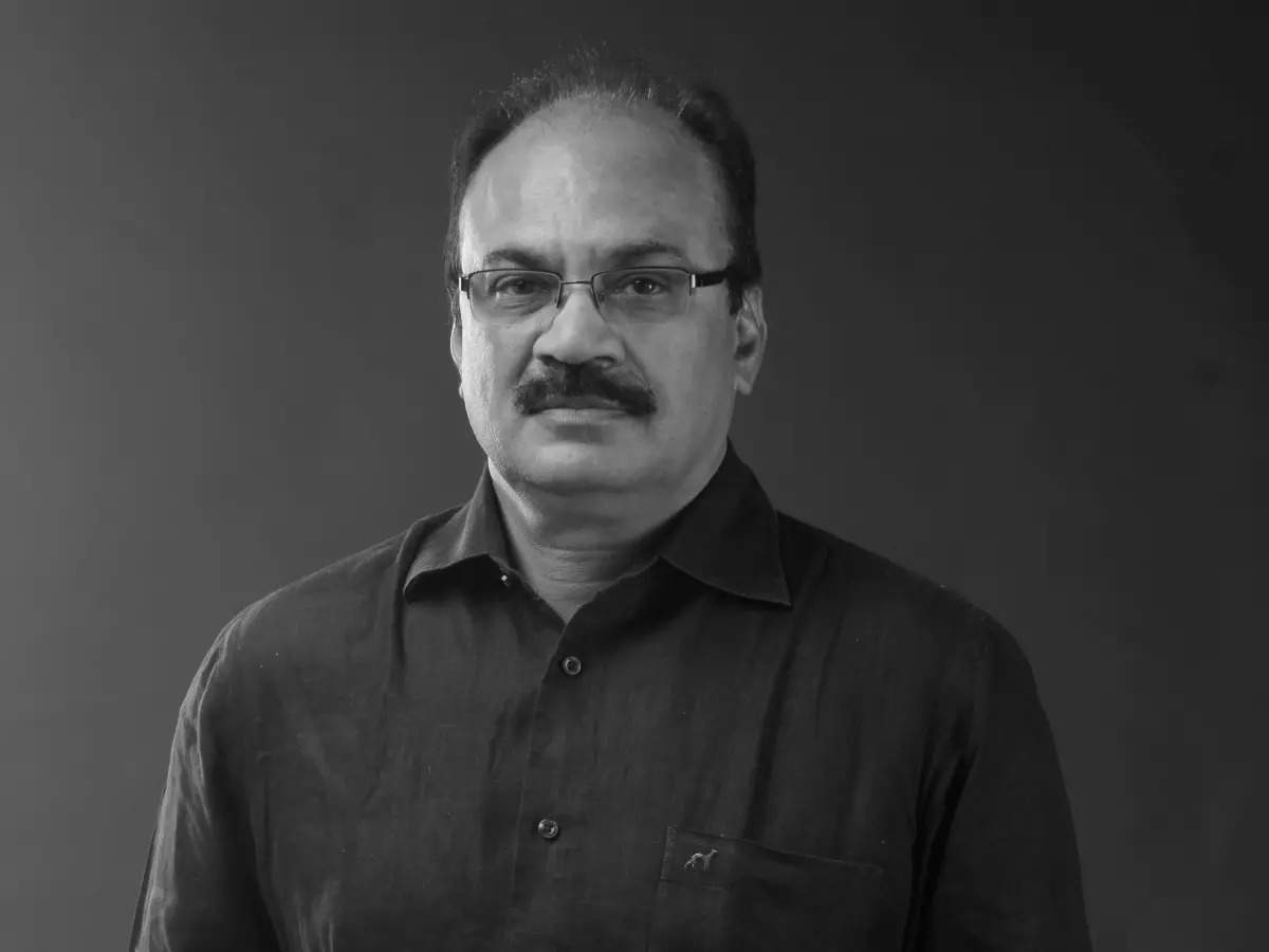 &lt;p&gt;Sanjay Deshmukh&lt;/p&gt;